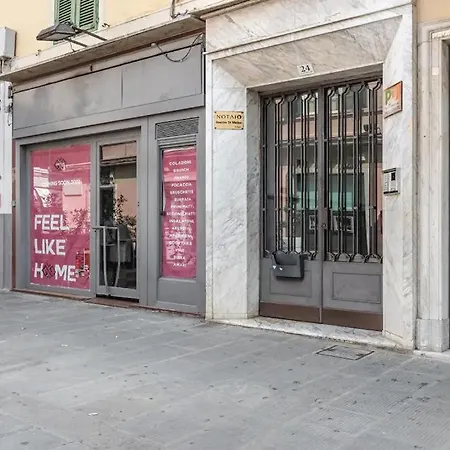 Il Balcone Sul Teatro شقة *